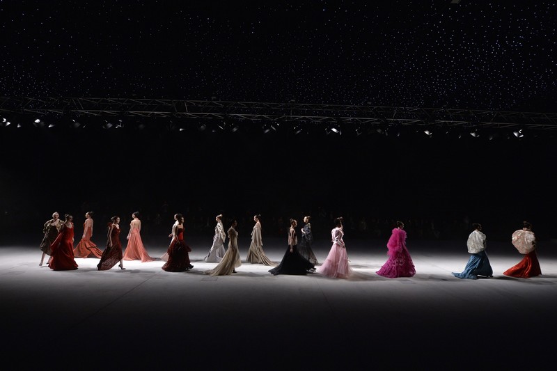 Designers & Brands Fashion Shows